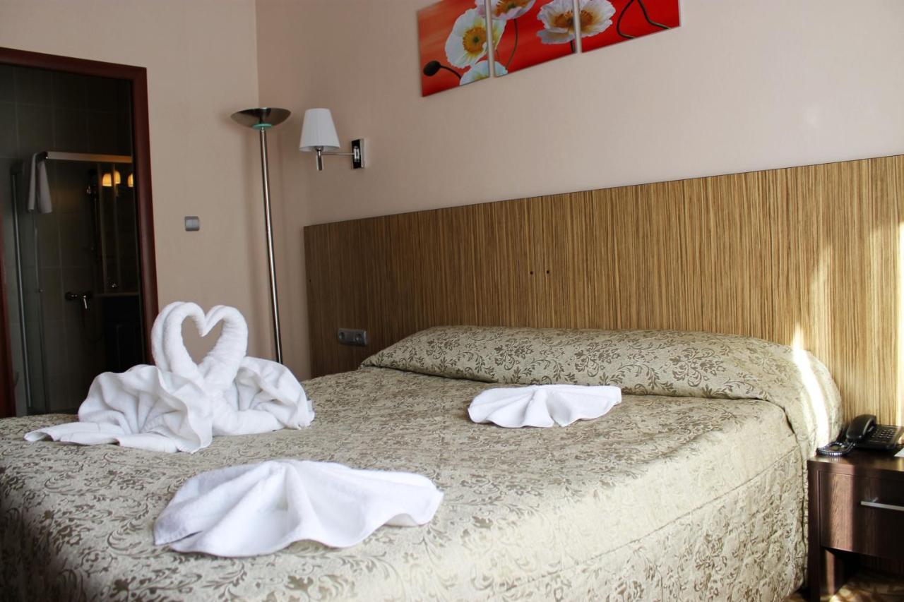 Hotel Kapriz Karakol Exteriér fotografie