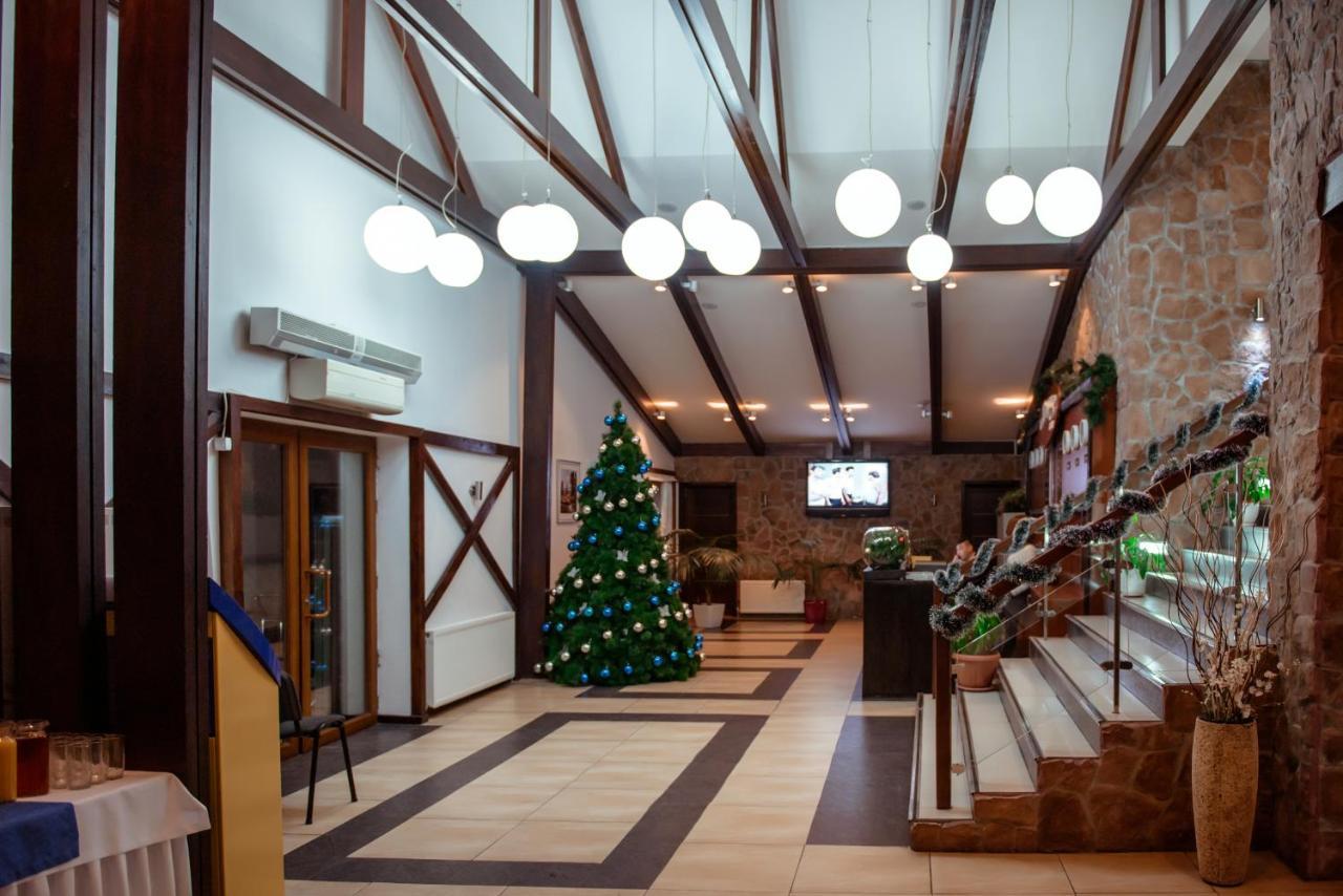 Hotel Kapriz Karakol Exteriér fotografie