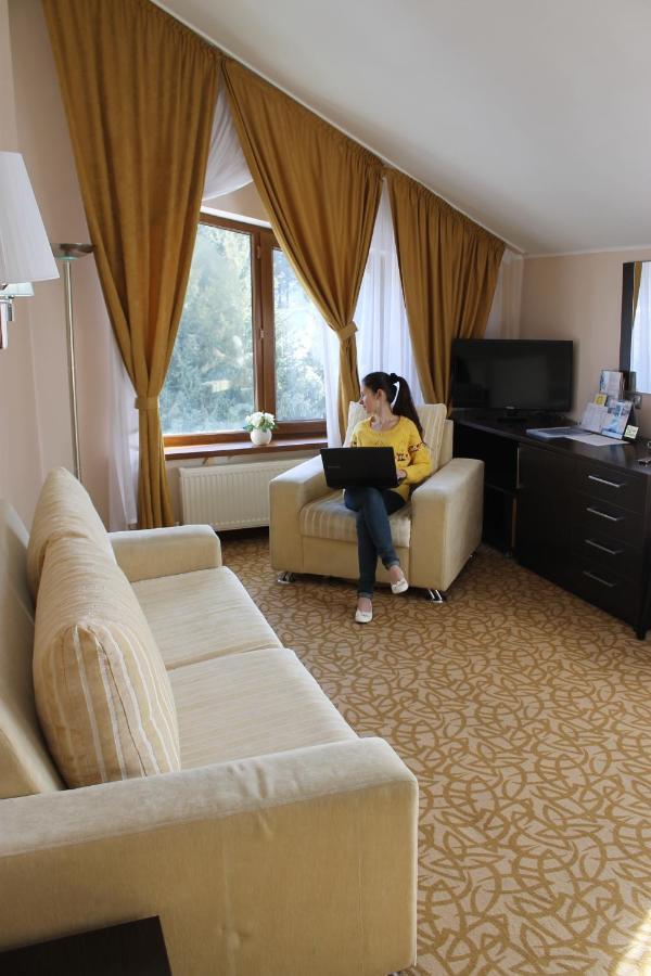 Hotel Kapriz Karakol Exteriér fotografie